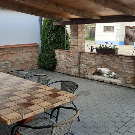 Apartment U Pavelku Mutěnice Extérieur photo